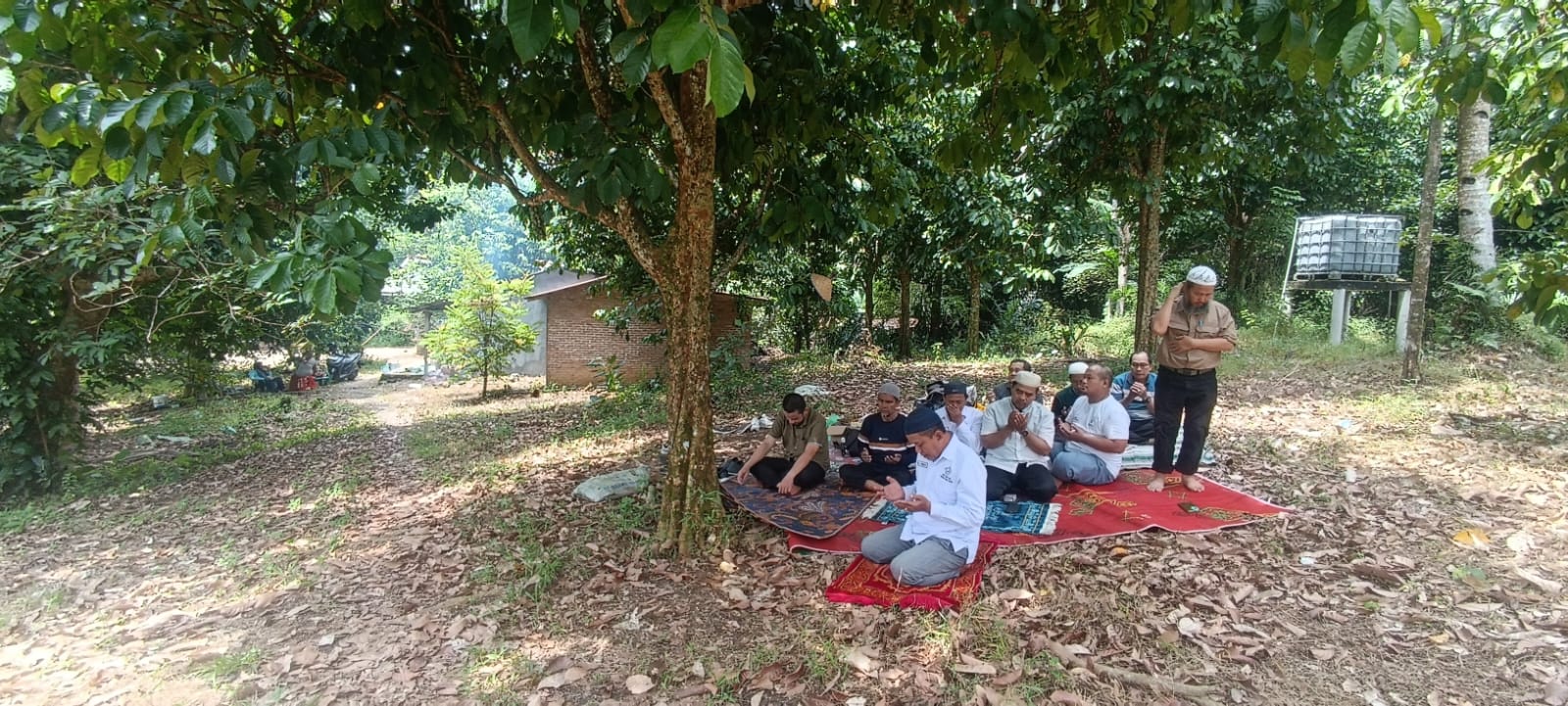 BKM Baitul Ilmi Polmed Adakan Kunjungan Kebun dan Pembubaran Panitia Qurban di Pematang Siantar